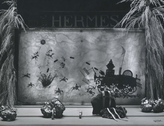 Devanture de la boutique Hermes du Faubourg Saint-Honoré par Jean-Louis Feith
